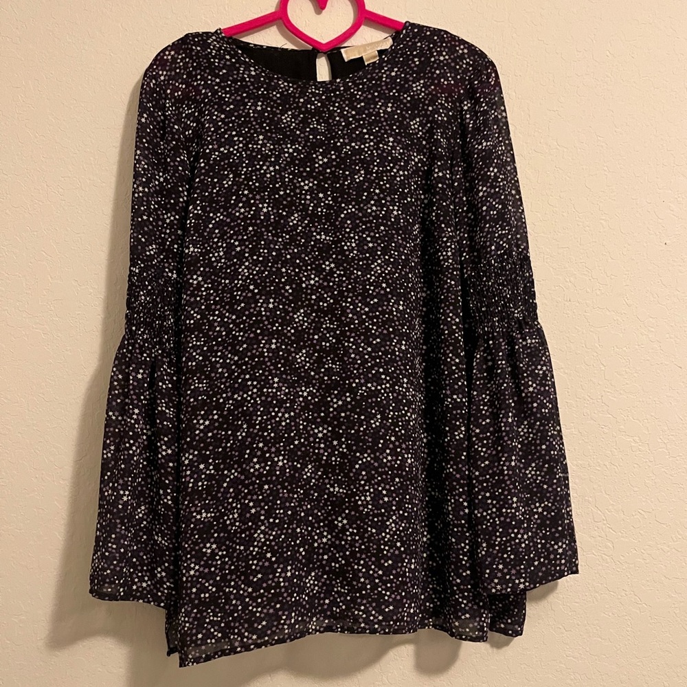 Michael Kors Black with Purple Star Blouse Pre-Owned Beautiful Great Condition